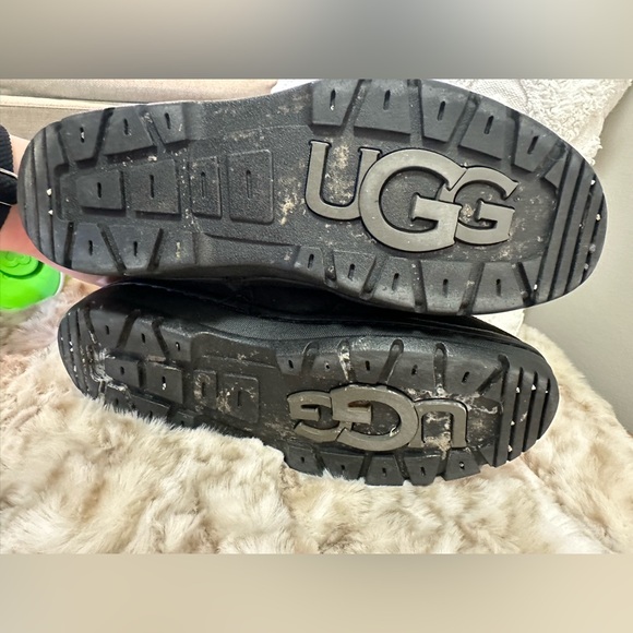 Ugg short boot - Picture 6 of 7